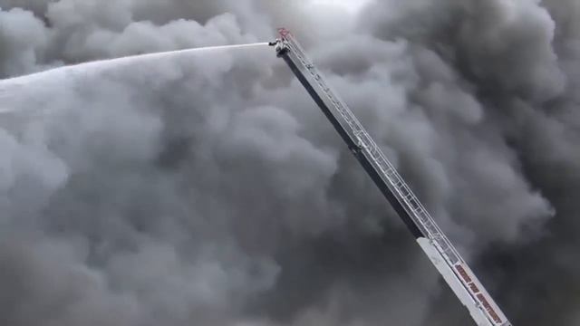 Fire Trucks For Children | Truck Tunes For Kids | Twenty Trucks Channel | Fire Engine