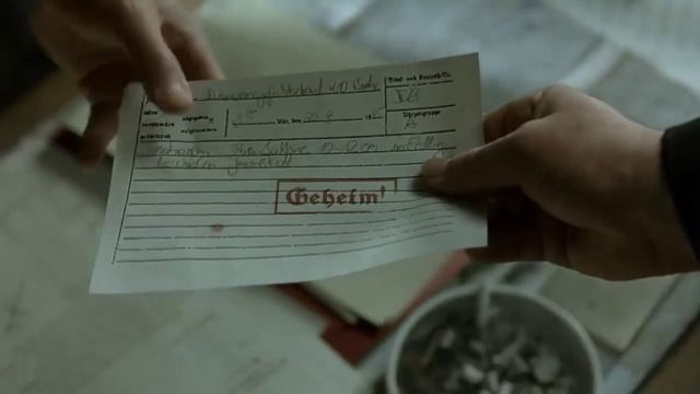 Пожилой Фюрер звонит в обслуживание | Пилотный выпуск смотреть онлайн