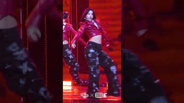 [K-Fancam] (여자)아이들 소연 직캠 'Tomboy' ((G)I-DLE SOYEON Fancam) L @MusicBank 220325