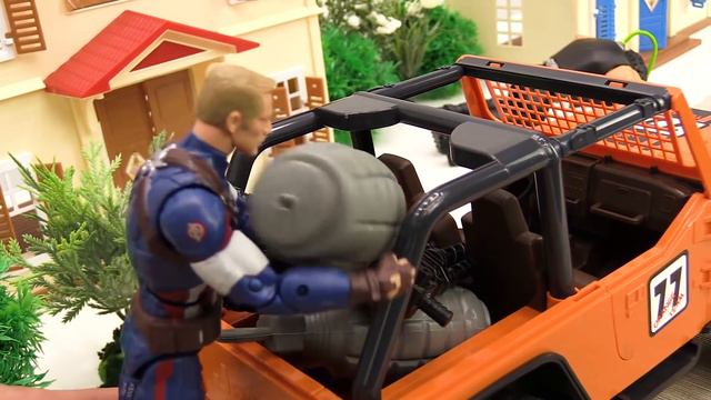 Супергерои: Капитан Америка на Базе Железного Человека смотреть онлайн