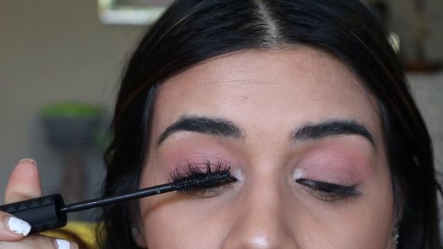 WORLDS BEST VOLUMIZING MASCARA? | TESTING BENEFIT BAD GAL LASH BANG MASCARA | MAUMINA смотреть онлайн