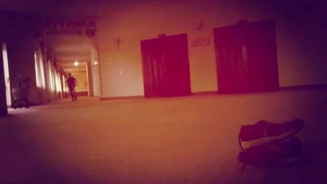Прыжок на трюковом самокате. смотреть онлайн