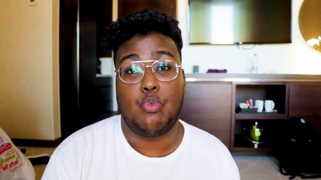 I TOOK MY MUM TO DUBAI | Abu Dhabi, Global Village, Sheikh Zayed Grand Mosque смотреть онлайн