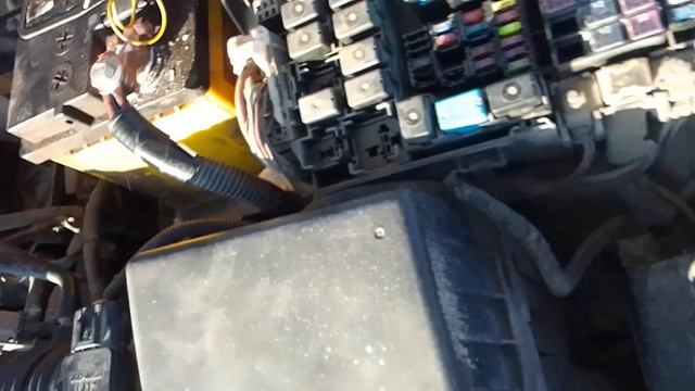 МАЗДА 6 НЕ РАБОТАЮТ ГАБАРИТЫ И ЗАДНИЙ ХОД смотреть онлайн