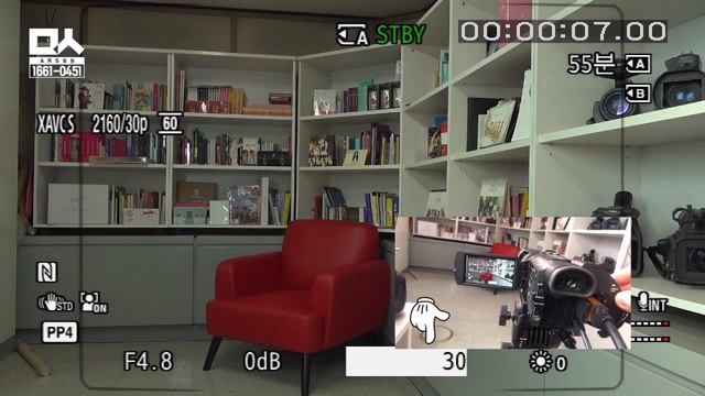 #현PD | SONY NX-80, Z-90 도전! 메뉴얼 모드! 버튼3대장 조리개, 게인, 셔터스피드 | 핸디캠 사용법 EP3 (에코 주의 ㅠㅠ) смотреть онлайн