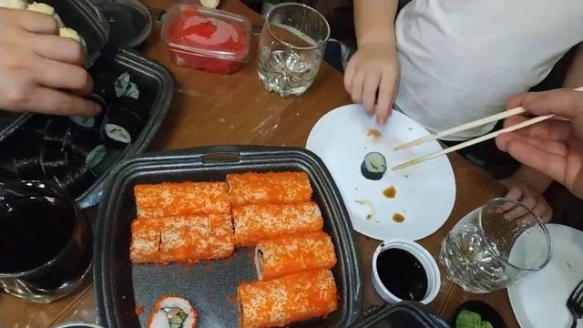 Роллы Ростова в кафе Суши Дона смотреть онлайн