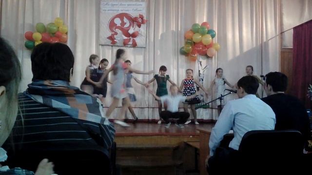 Выступление в шк на день матери из пацанов я 1 смотреть онлайн