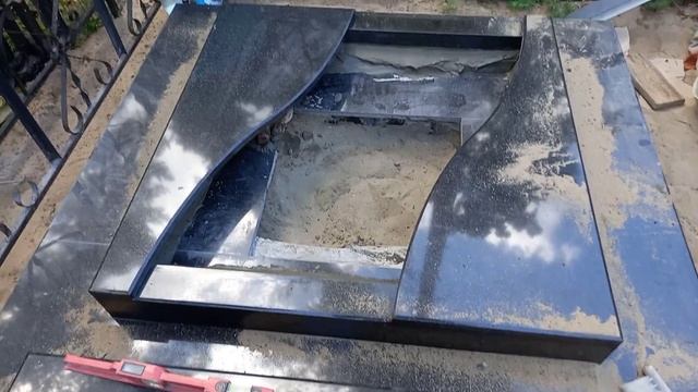 Чем удобно убрать лишний герметик? при монтоже... смотреть онлайн