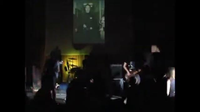 Меньше Трёпа - "Верная жена" (Кавер на "Король и Шут") смотреть онлайн