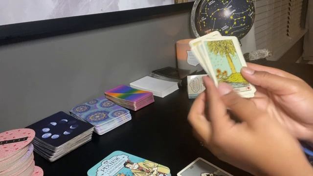 Oracle Review: Pixies Astounding Lenormand Oracle Deck Review | Tarot Based Images смотреть онлайн