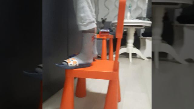 когда сделал свой первый чай в 5 лет, угадайте что я сказал в конце... смотреть онлайн