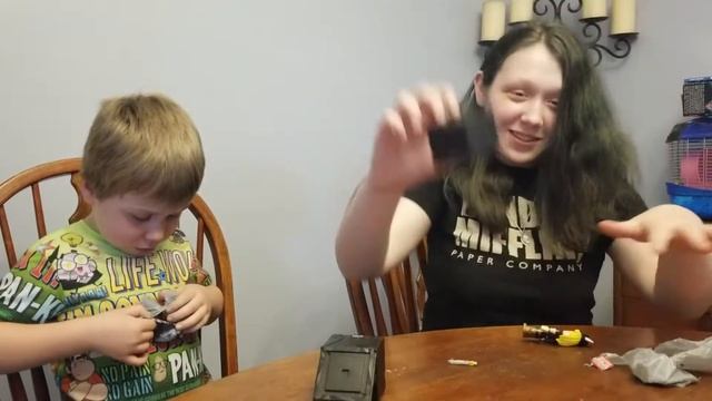 SquidyBoy and Nerdalee: Unbox Roblox Series 7!!! смотреть онлайн