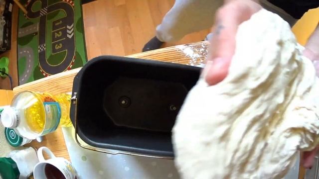 ДОМАШНИЙ ХЛЕБ В ХЛЕБОПЕЧКЕ/ HOME BREAD IN THE BREAD MAKER смотреть онлайн