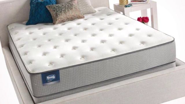 Bedding at Manny’s Wilbraham MA | 800-501-3168 смотреть онлайн