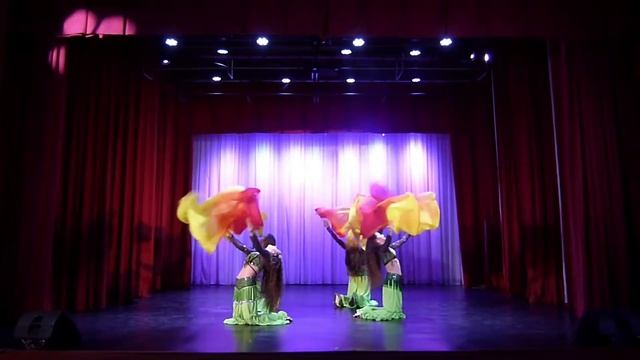 Восточный танец с веерами-вейлами детская группа Ансамбль САНТЭ