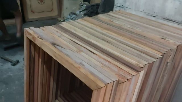 For carrom Board lovers /Carom Board Making in Factory /Tournament Board / Starting Price 500.Rs смотреть онлайн