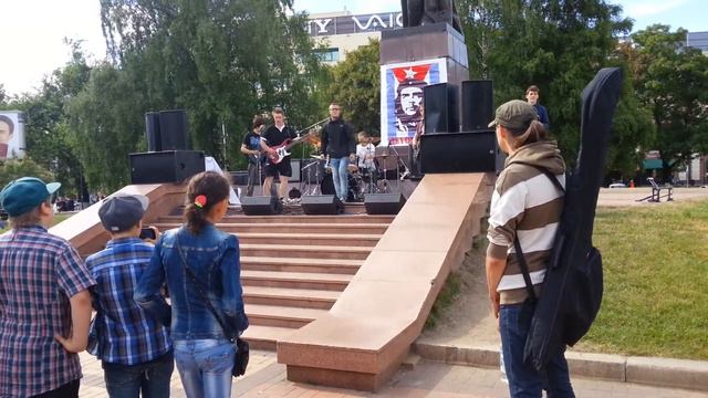 Чегевара жив. Концерт у Мамы-родины. смотреть онлайн