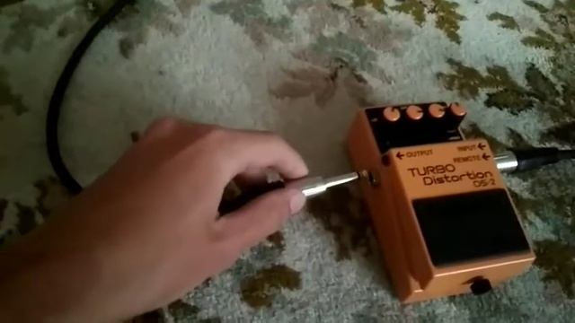 Как подключить педаль(Distortion DS-2) к транзисторному комбику ??? + звук педали смотреть онлайн