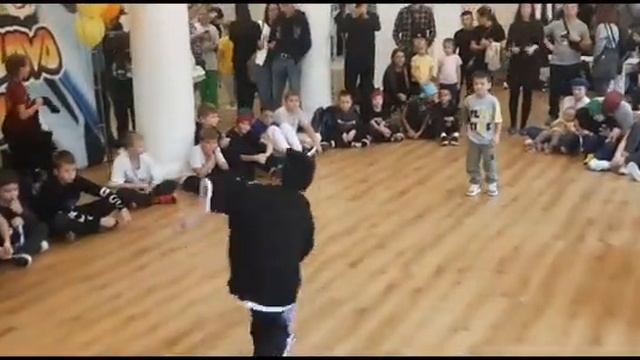 Kuzmolovo 14.10.23 bboy Alex смотреть онлайн