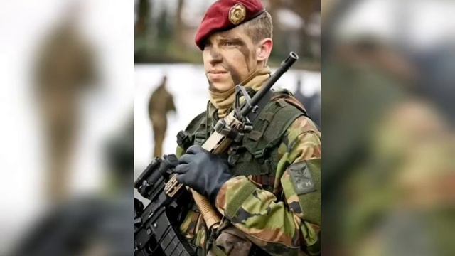 военный клип под песню: Мы армия страны  мы армия народа.1