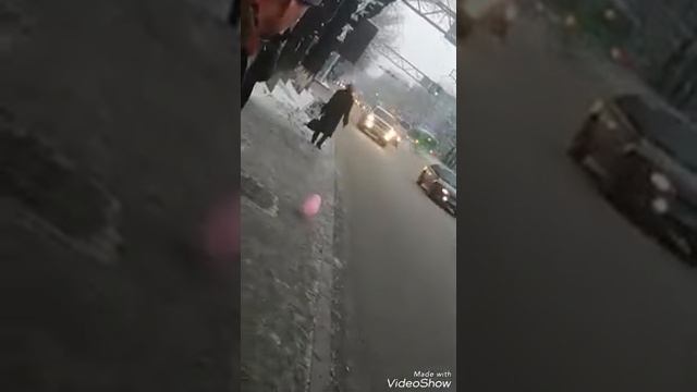 Мило. Этот шарик сделал мне 14 февраля !!! смотреть онлайн