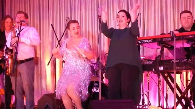 Этери Бериашвили и Теона Контридзе - Арбуз/საზამთრო 23.04.16 ГКД смотреть онлайн