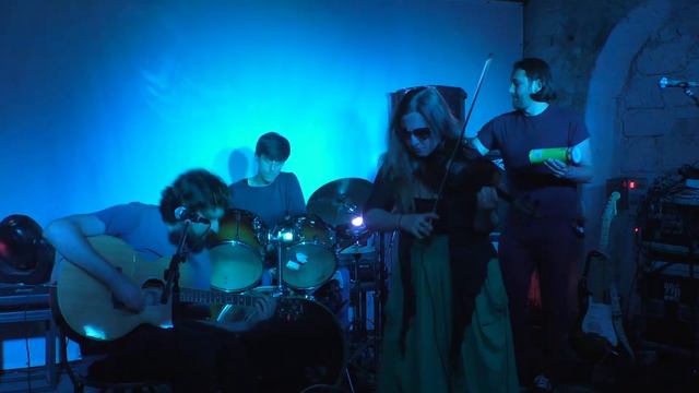 Продается Солнце - Этот город (Сталь) смотреть онлайн