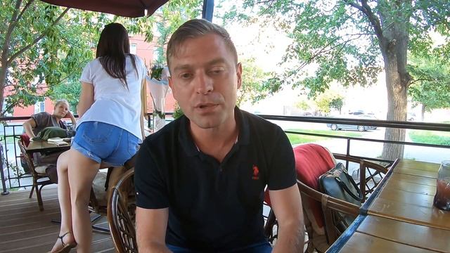 хотел спросить как набрать 1000 подписчиков, но что то пошло не так, или уже девушки не те... смотреть онлайн