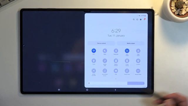 How to Record Screen in SAMSUNG Galaxy Tab S8 Ultra – Use Screen Recorder смотреть онлайн