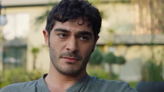 Bambaşka Biri 3. Bölüm смотреть онлайн