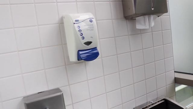 College Campus Meppel Tour смотреть онлайн