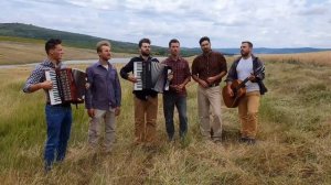 Косари на лугу. Братья из Михайловки.