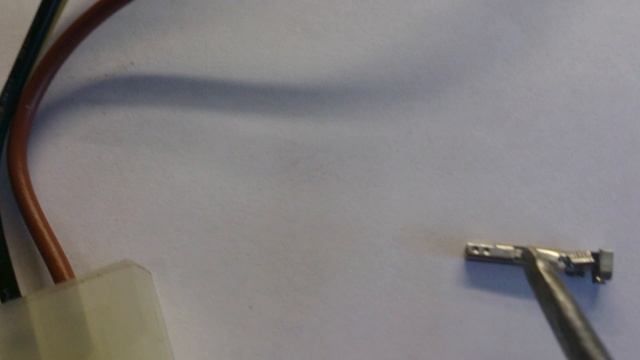 Восстановление контакта переходника питания для видеокарты PCI-E 6pin или любых других. смотреть онлайн