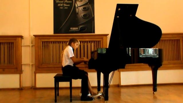 И.Х.Бах. Рондо фа-мажор.(для ф-но в 4 руки)харьков 2016г.ХССМШ-и педагог Ольга Сухобрусова. смотреть онлайн