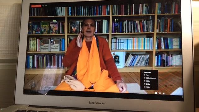 Онлайн курс "Живое Имя", часть 1. Е.С. Шачинандана Свами смотреть онлайн