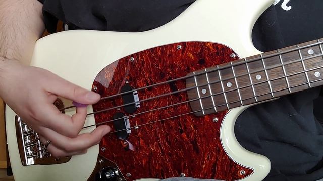 GRUZ [demo] - Squier Classic Vibe Mustang Bass [flatwounds] + Zoom B3 смотреть онлайн