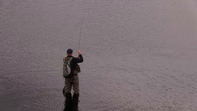 Fantastic fishing for wild brown trout in the Sutherland hill lochs. смотреть онлайн