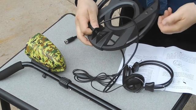 SUFFLA brand Metal Detector Unboxing, Assembly, and Demonstration смотреть онлайн