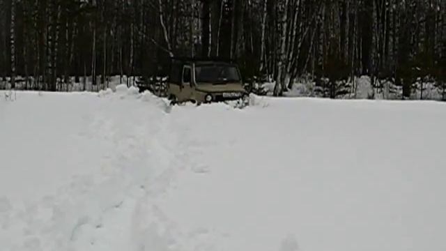 луаз на трактоной резине 30 дюймов смотреть онлайн