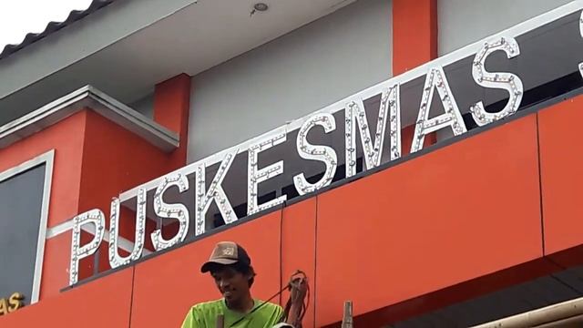 Huruf Timbul Akrilik RGB Sumbang Purwokerto смотреть онлайн