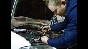 Замена микрика на водительской двери.