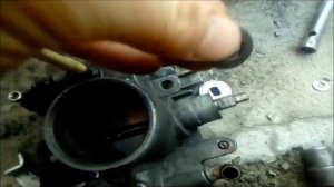 Как устранить продольный люфт дроссельной заслонки самым простымспособом