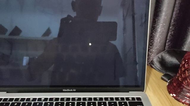 Macbook Air 2018 Retina 13inchi i5 8/256 Mulusss смотреть онлайн