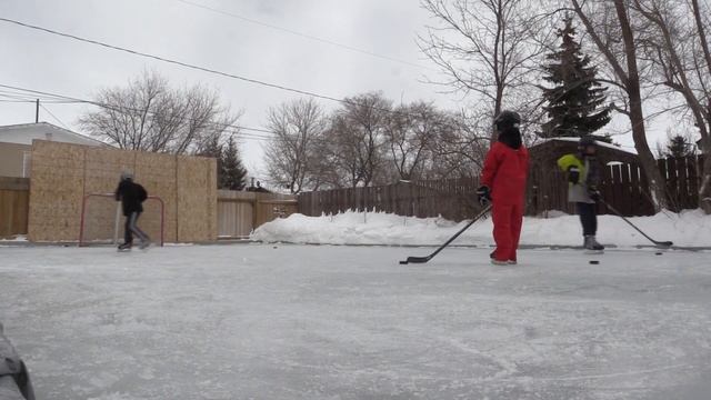 Building a backyard ice hockey rink смотреть онлайн