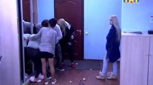 Драка Елизаветы Шароха и Виктории Бурлаковой(16.02.2016)