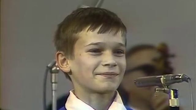 Большой Детский Хор. Попурри 73. смотреть онлайн