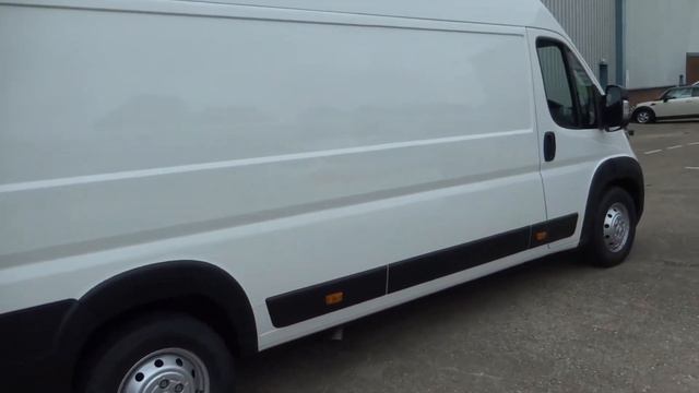 2019-69 Peugeot Boxer Professional L4H2 смотреть онлайн