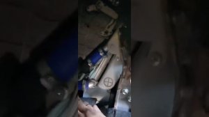 Сузуки лиана , как снять радиатор печьки