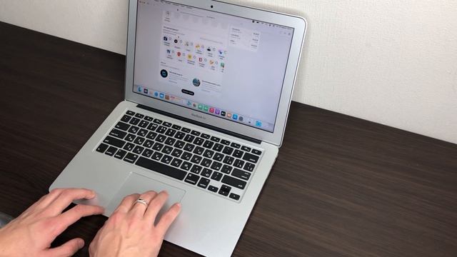 Обзор Apple MacBook Air 13 2017 смотреть онлайн