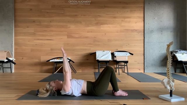 Работа с болью и напряжением в руках. смотреть онлайн